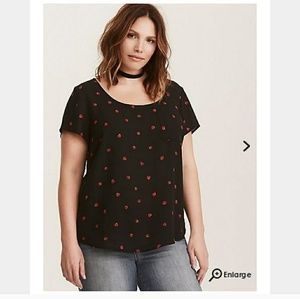 Torrid Georgette Ladybug Buttonback Top